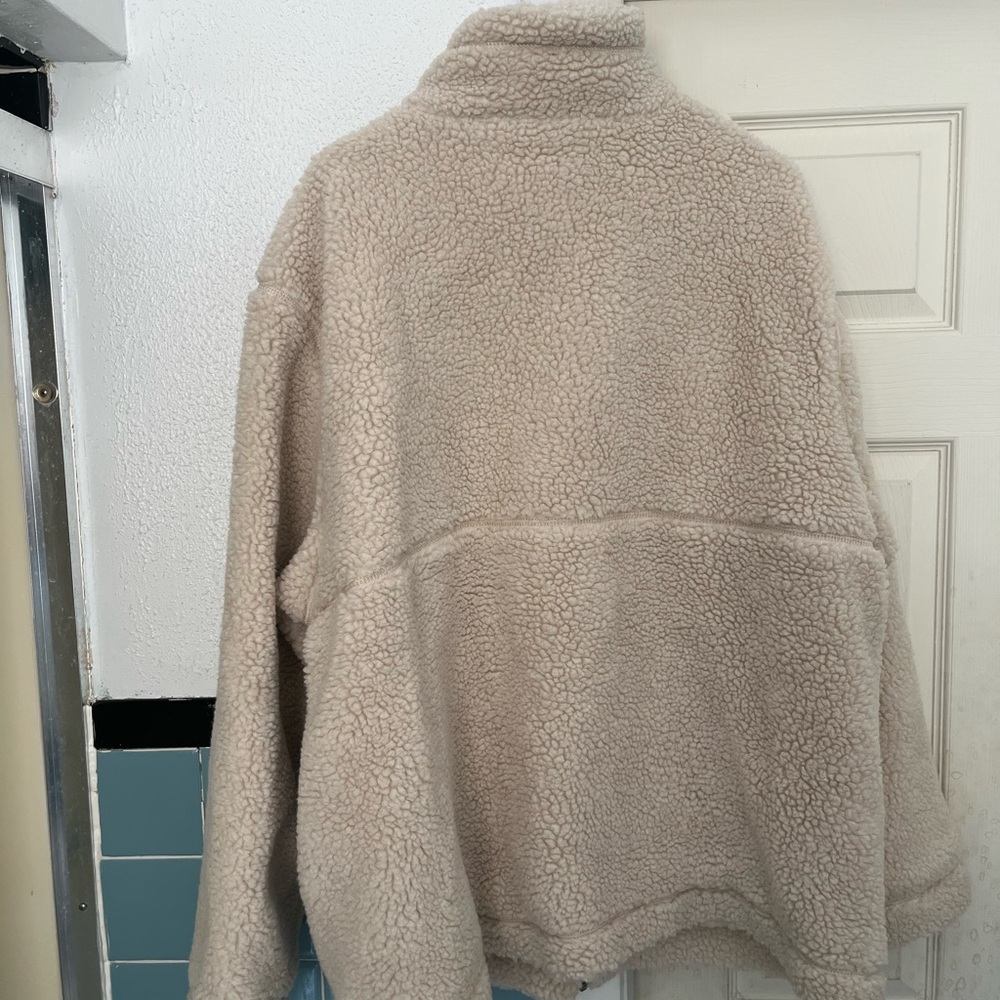 H&M XL Cream Sherpa Jacket NWT - Picture 2 of 6